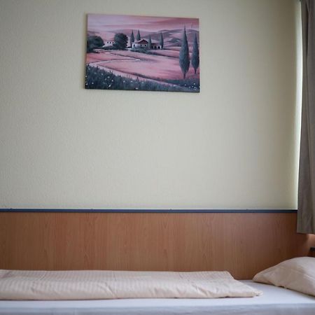 Radlstadl - Brauhaus Und Hotel Карст Екстериор снимка